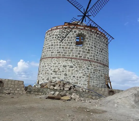 Pensión Efes 5*