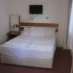 Efes בית הארחה 5*